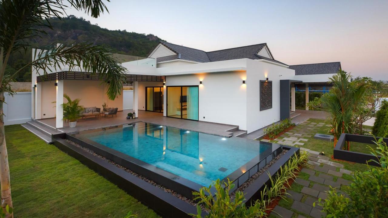 Sivana Villas Hua Hin Bagian luar foto